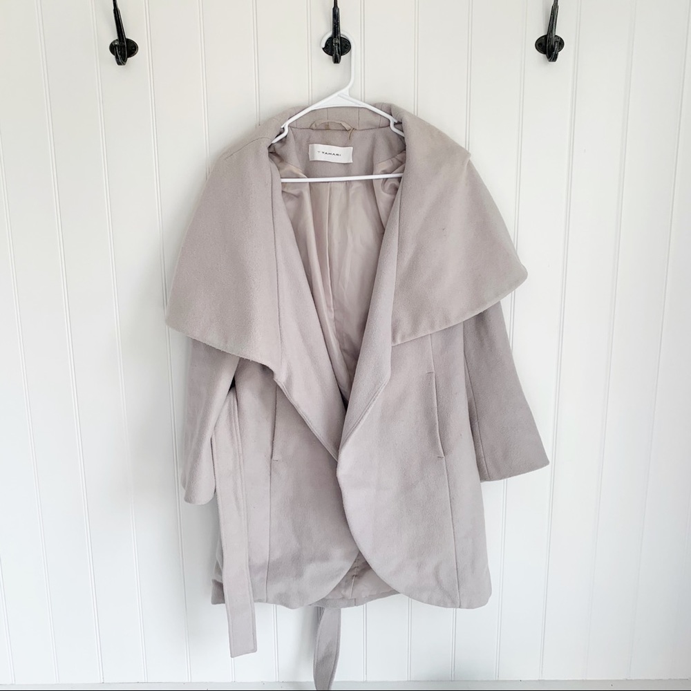 T Tahari Gray Peacoat Jacket Size Small